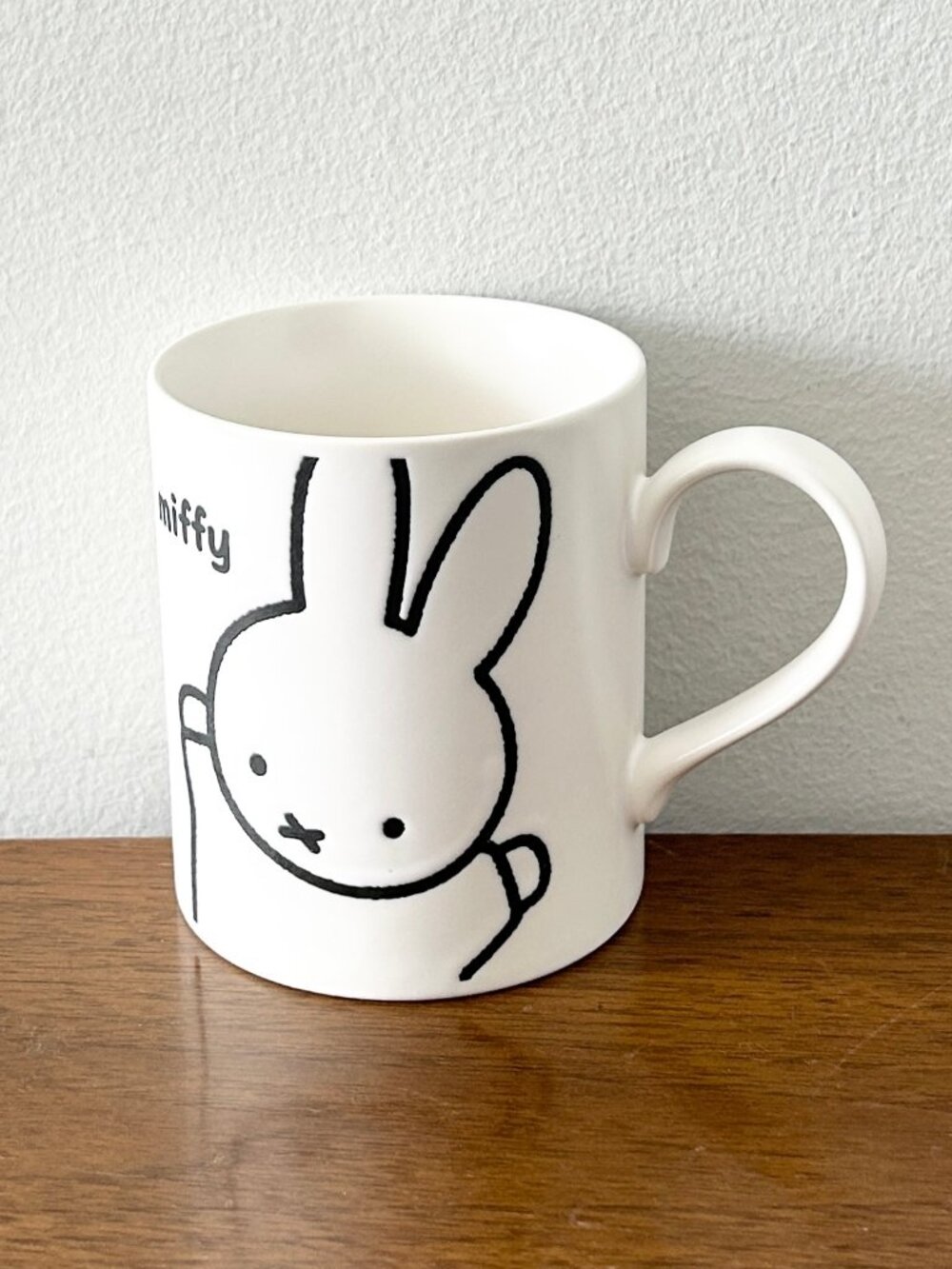 White MIFFY Friend Mug 9 Oz Minimalist Ceramic Coffee Cup Dick Bruna Japan